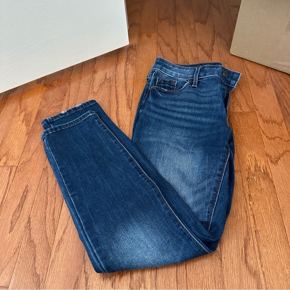 Old Navy Women’s Skinny Jeans
